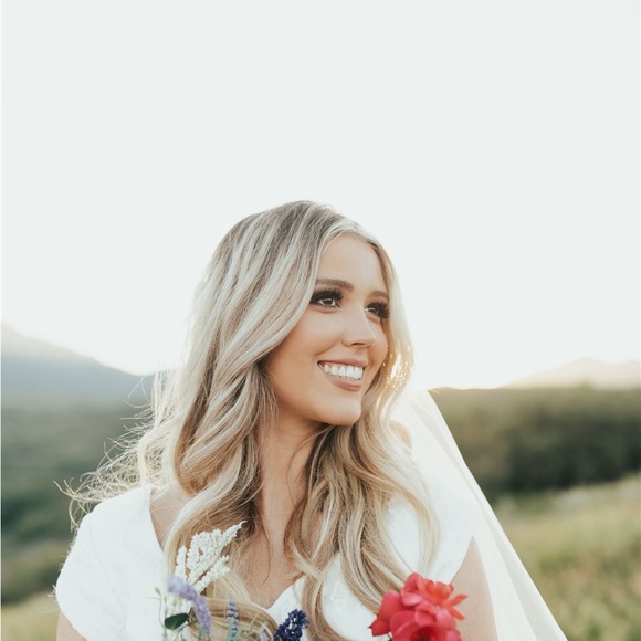 Meet your Posher, Allison and Andrea - Picture 4 of 4